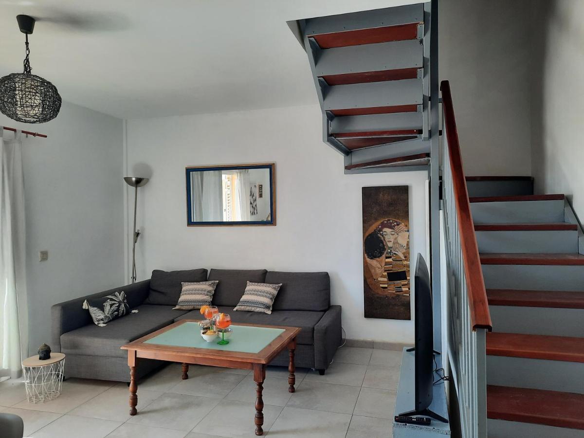 Sun & Surf Loft, Near Main Street And Beach, Wifi Fiber, Winter Garden With Sea View Corralejo Bagian luar foto