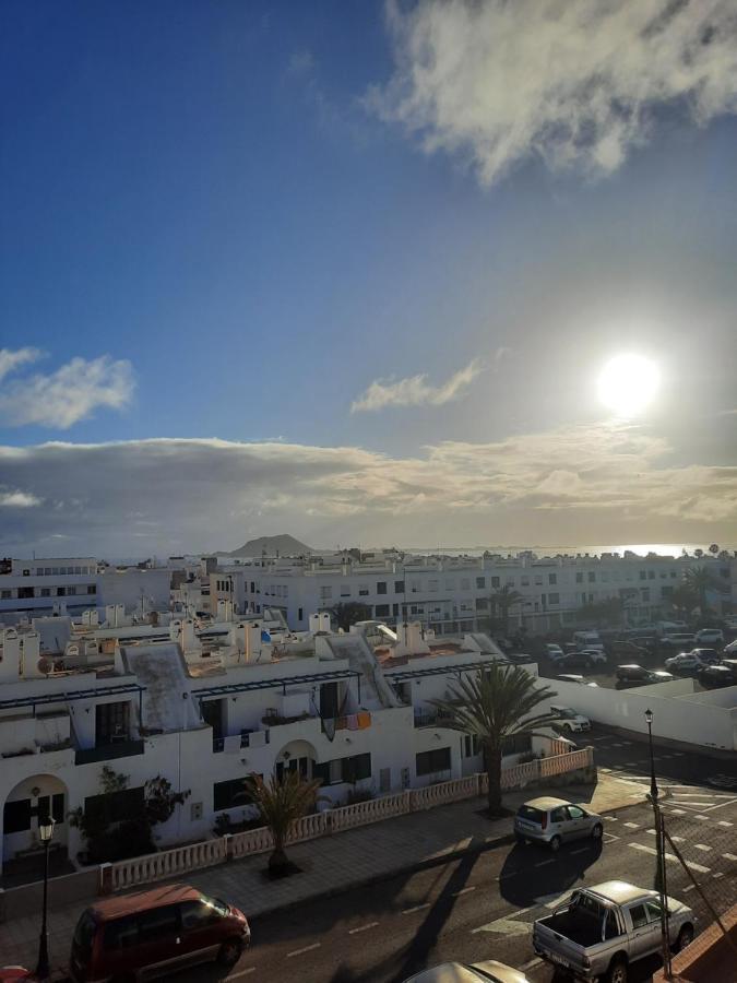 Sun & Surf Loft, Near Main Street And Beach, Wifi Fiber, Winter Garden With Sea View Corralejo Bagian luar foto